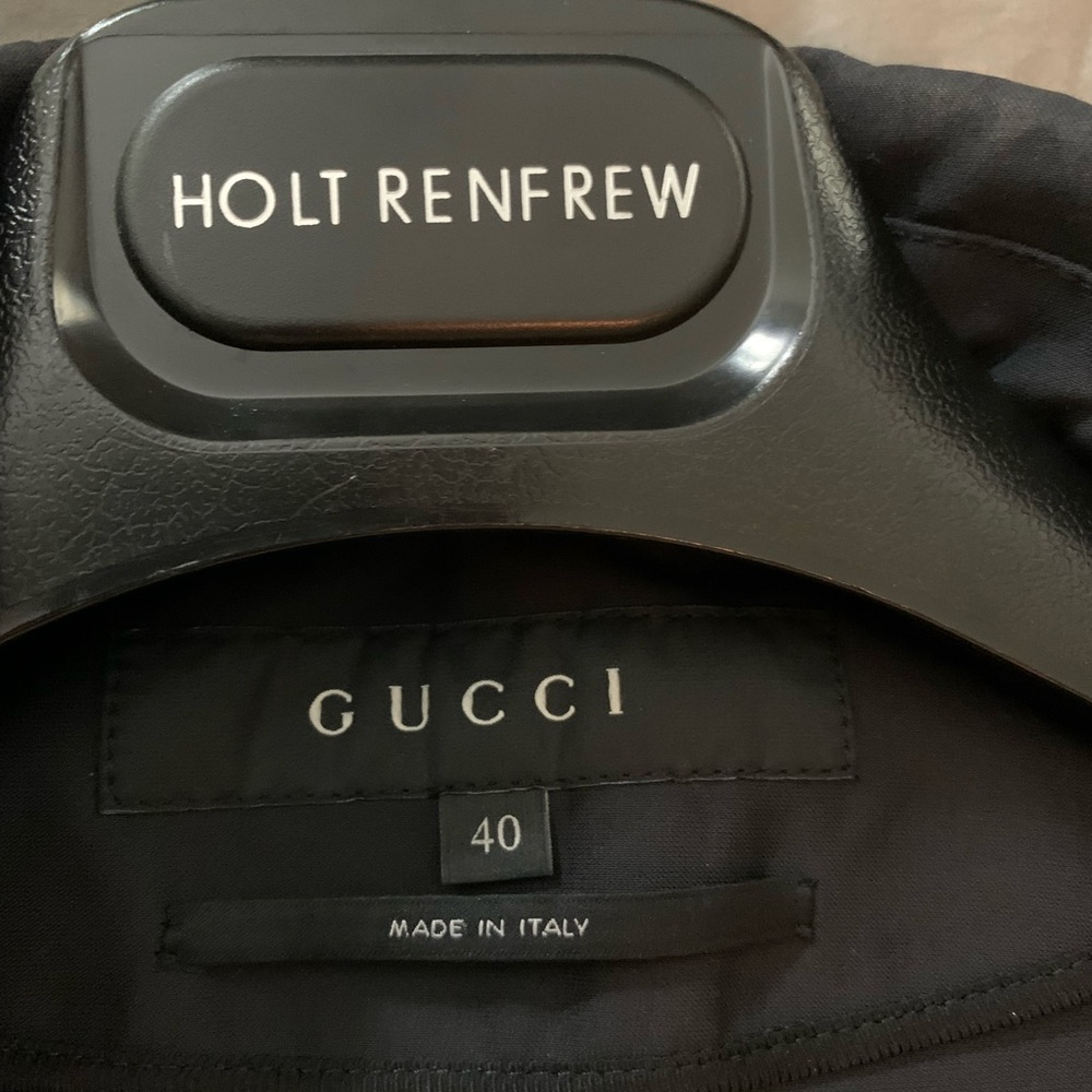 * Host Pick * Gucci Trench Coat - Picture 14 of 14